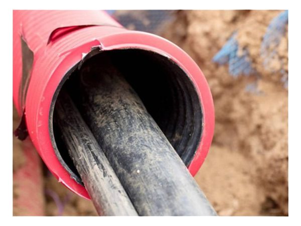 Rohrleitungen verlegen in der Nähe von Beuren